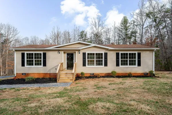 $299,900 | 394 Springbranch Trail, Stanardsville, VA 22973