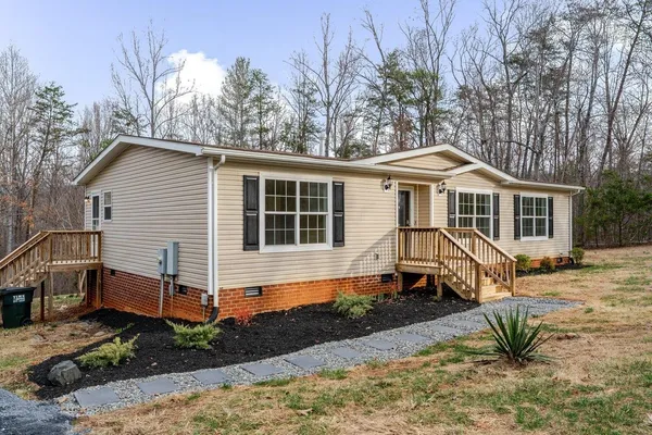 $299,900 | 394 Springbranch Trail, Stanardsville, VA 22973