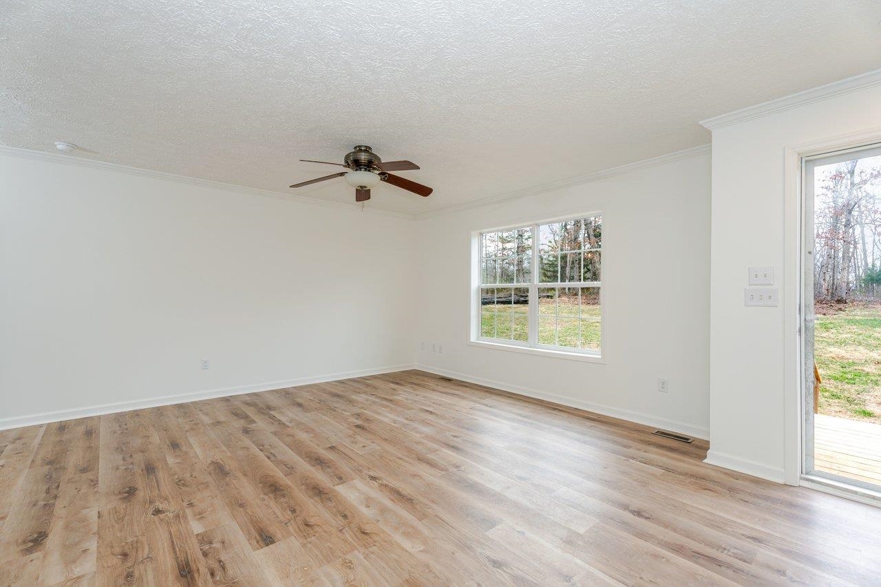 394 Springbranch Trail Stanardsville, VA 22973 - Photo 5 of 40