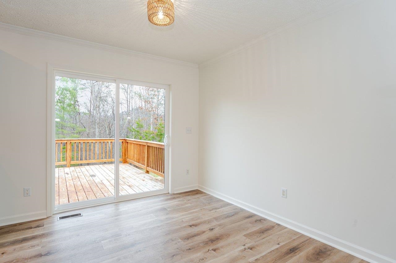 394 Springbranch Trail Stanardsville, VA 22973 - Photo 8 of 40