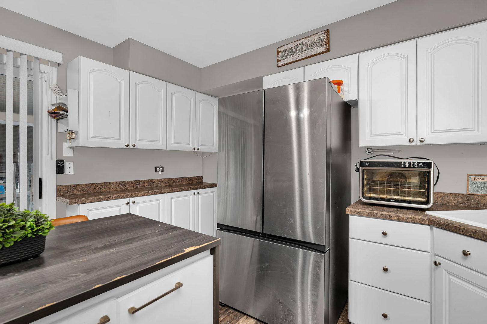 15601 Ridgeland Avenue Oak Forest, IL 60452 - Photo 11 of 40