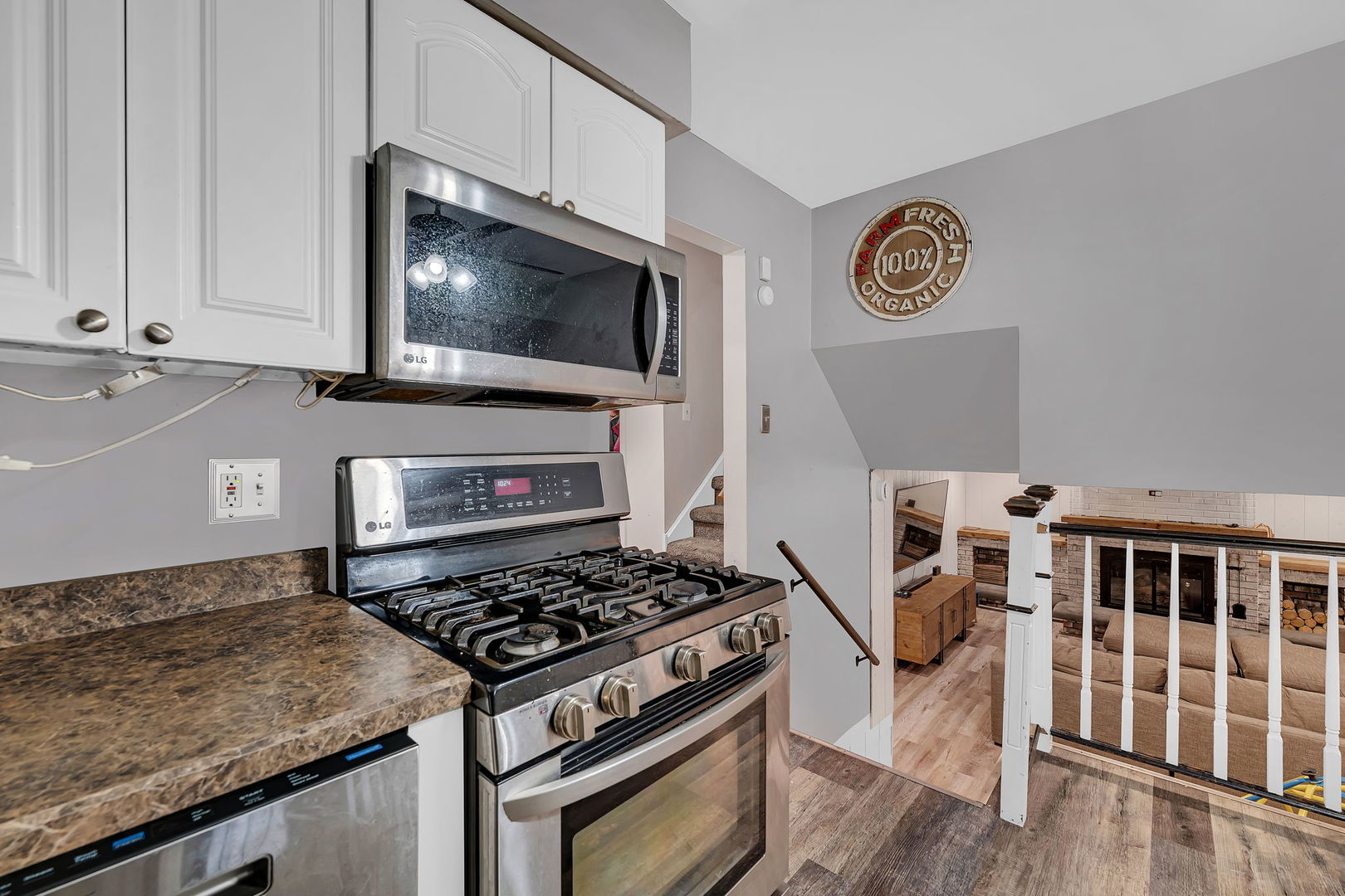 15601 Ridgeland Avenue Oak Forest, IL 60452 - Photo 12 of 40
