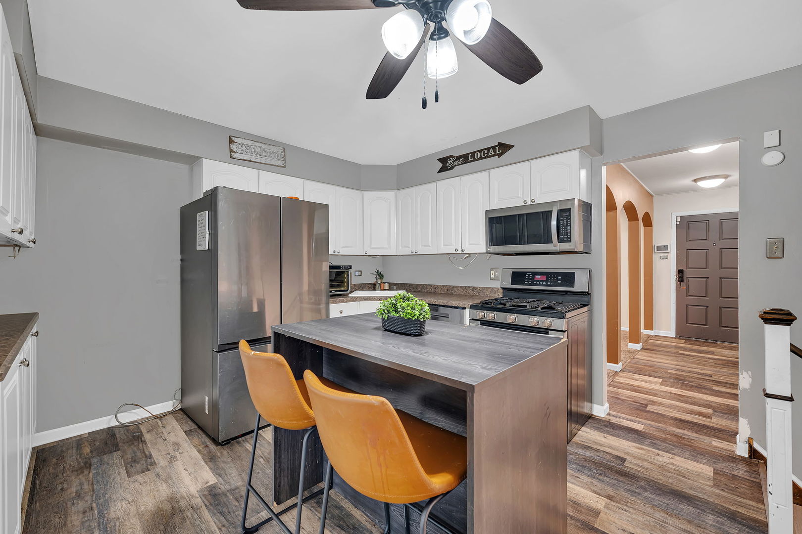 15601 Ridgeland Avenue Oak Forest, IL 60452 - Photo 13 of 40