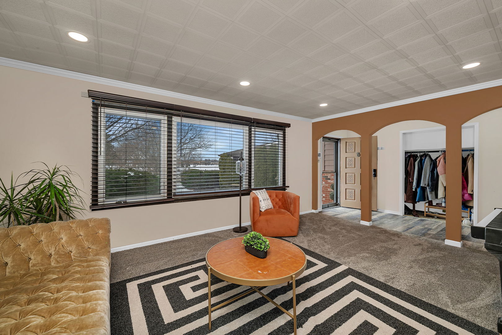 15601 Ridgeland Avenue Oak Forest, IL 60452 - Photo 5 of 40