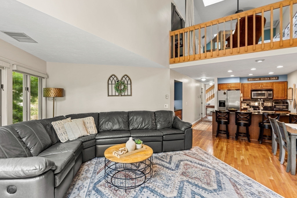 16 Pointe Rok Drive, Unit 16 Worcester, MA 01604 - Photo 5 of 42 Gallery Image 5