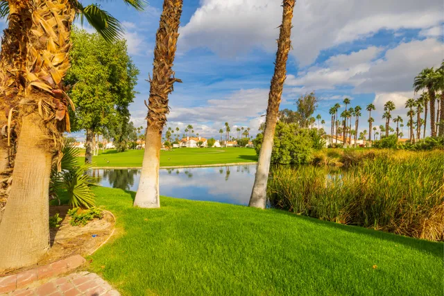 $707,000 | 100 Barcelona Lane, Palm Desert, CA 92211