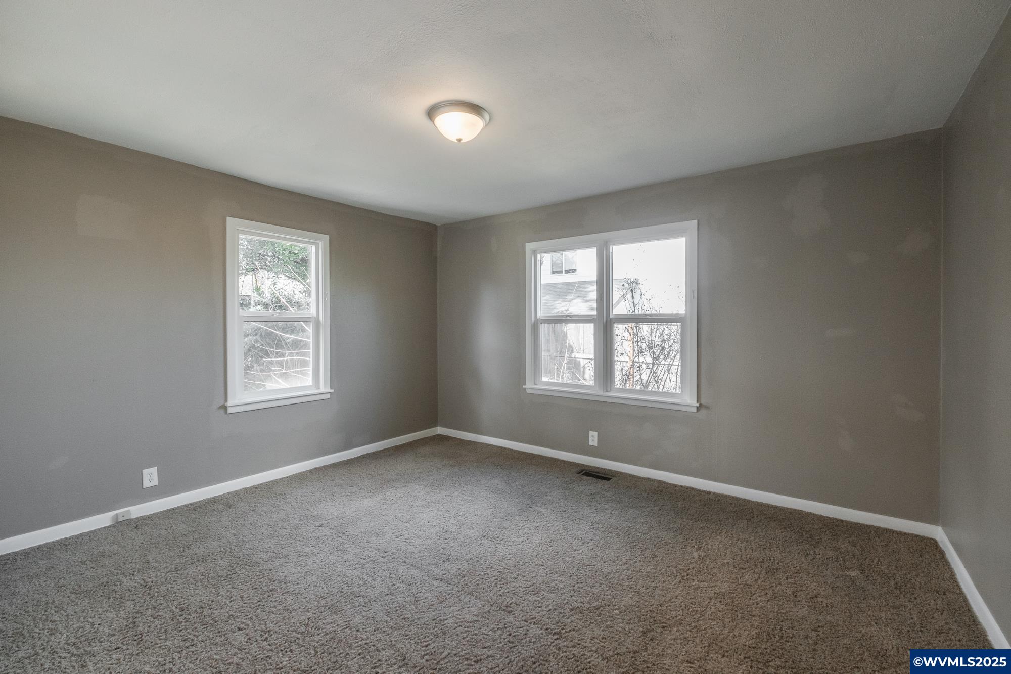 1812 Baxter Road Salem, OR 97306 - Photo 25 of 41 Gallery Image 25