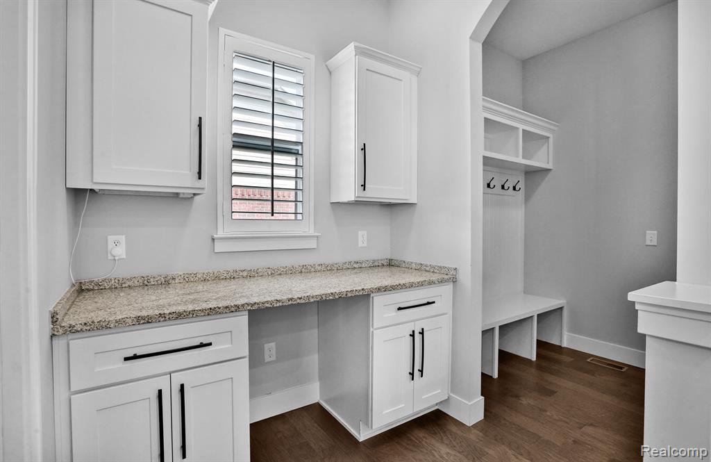 21965 Rio Grande Drive Macomb, MI 48044 - Photo 24 of 45 Gallery Image 24