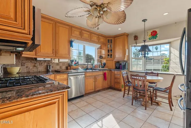 $1,050,000 | 1443 Dorothy Drive, Glendale, CA 91202