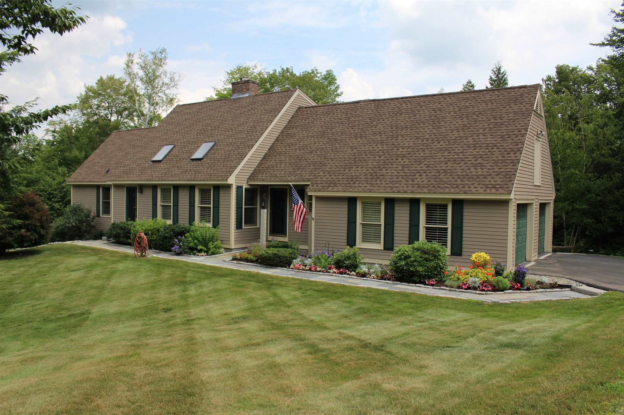 226 Hall Farm Road New London, NH 03257 - Photo 1 of 40