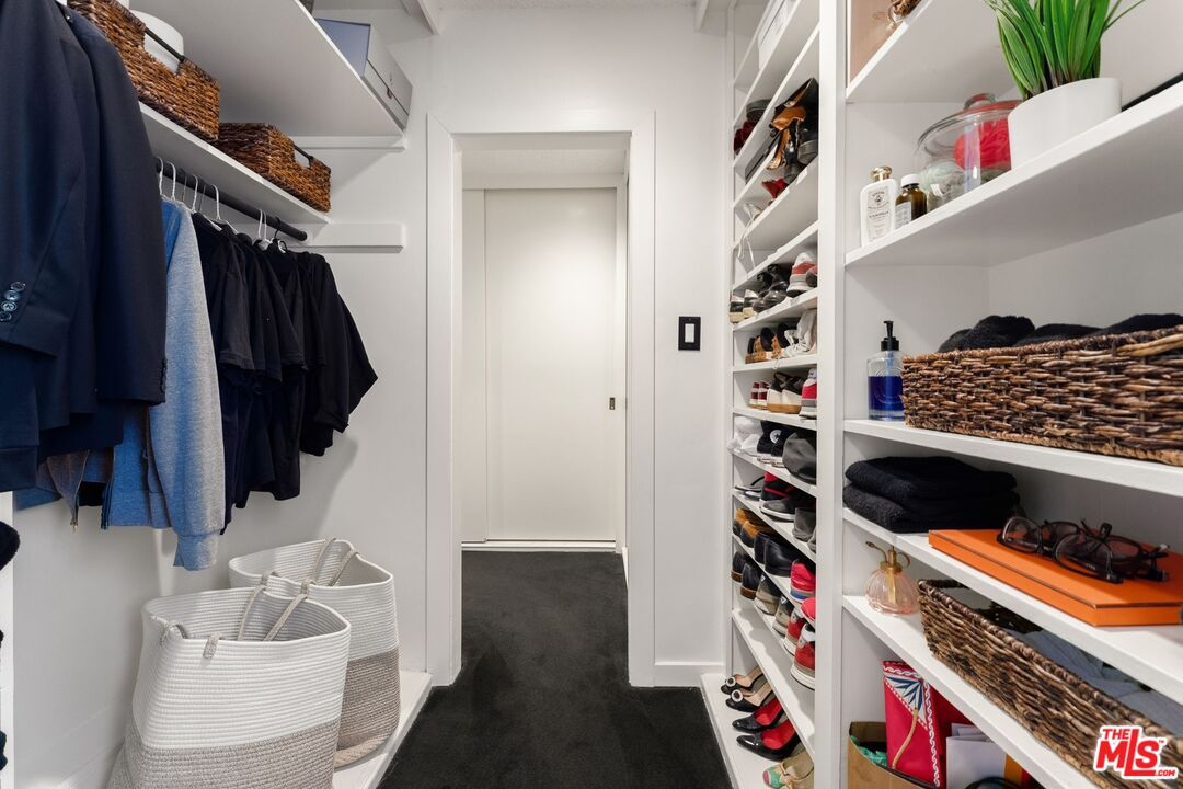 1903 Preuss Road Los Angeles, CA 90034 - Photo 23 of 44 Gallery Image 23