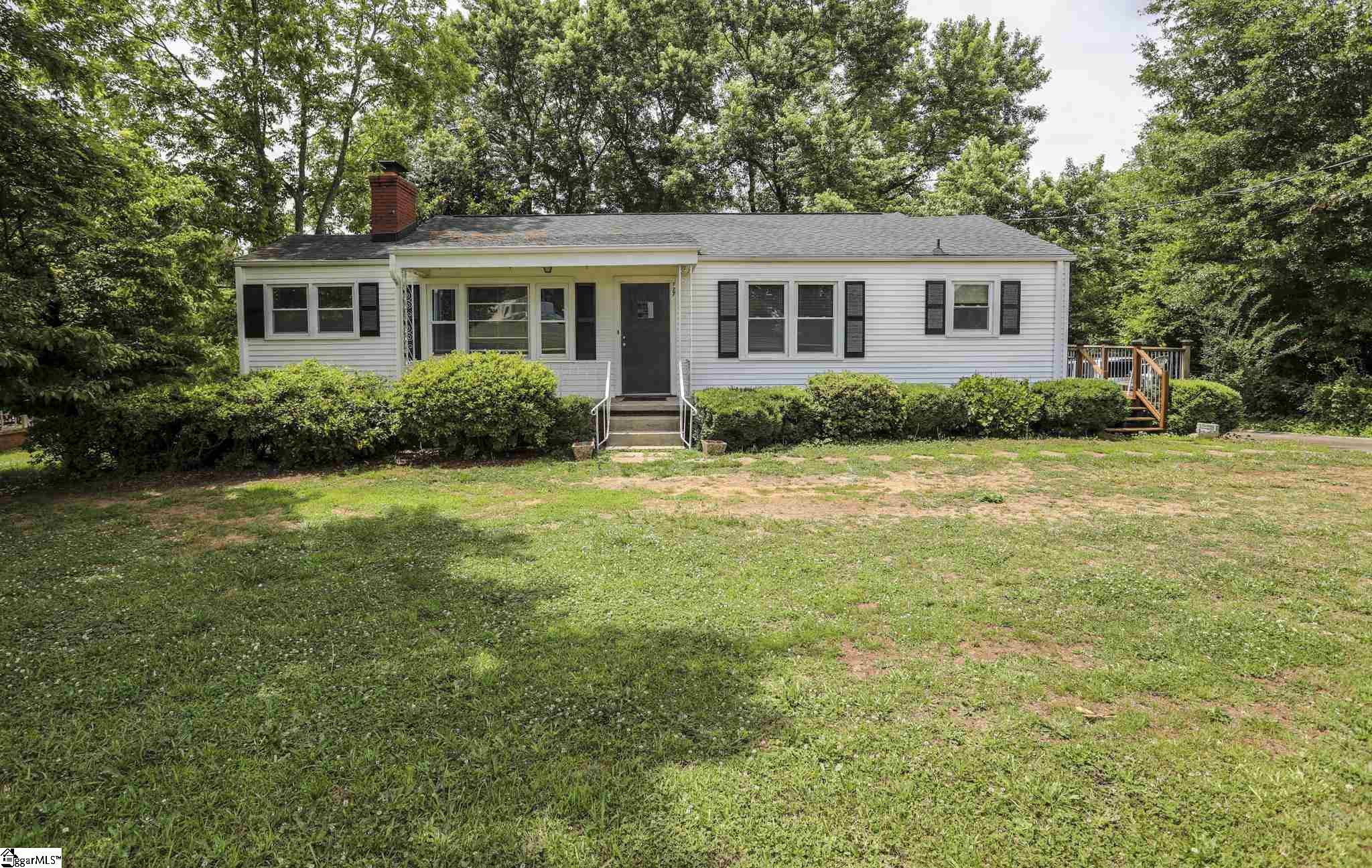 727 Farrs Bridge Road Greenville, SC 29611 - Photo 1 of 28 Gallery Image 1