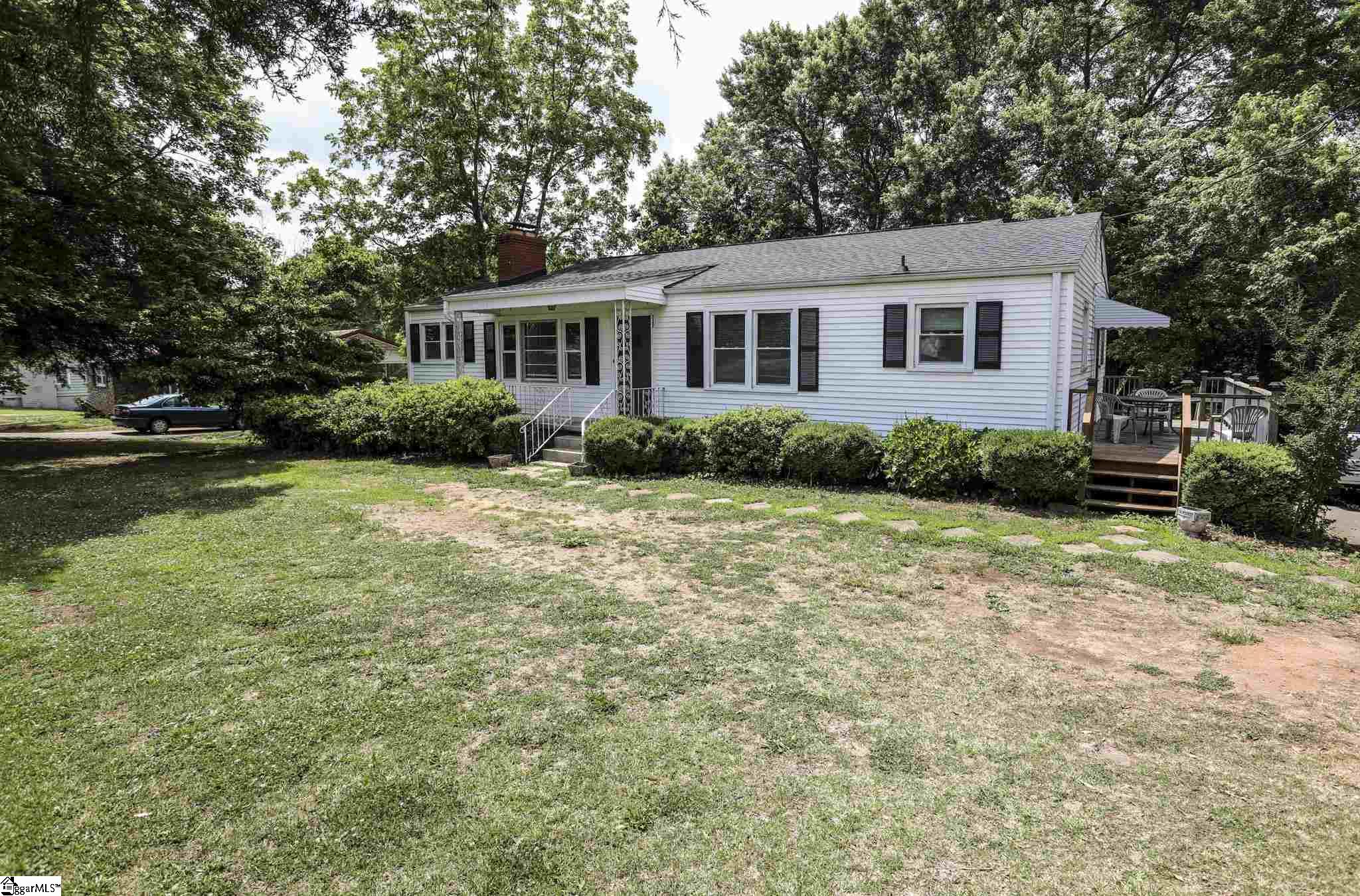 727 Farrs Bridge Road Greenville, SC 29611 - Photo 2 of 28 Gallery Image 2
