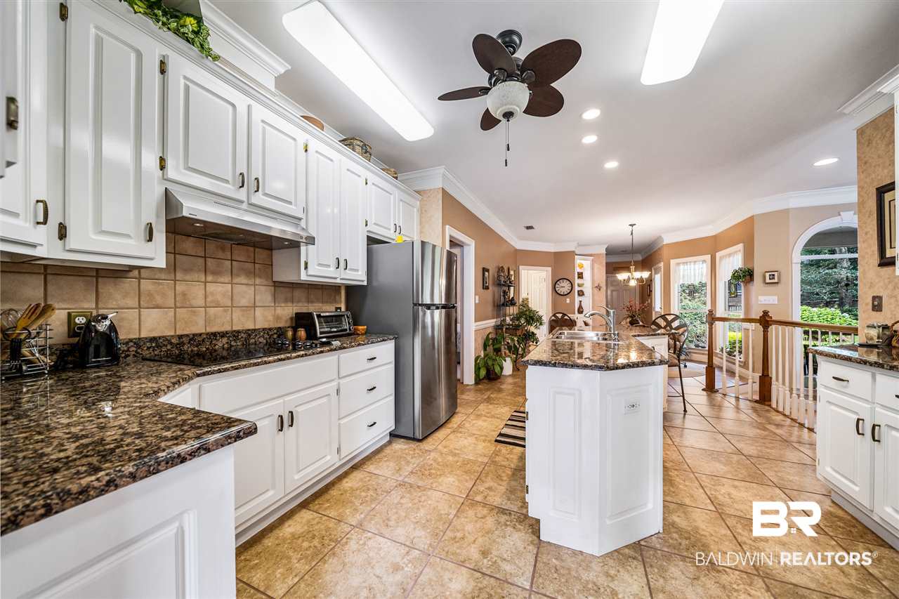 2112 Marchfield Drive East Mobile, AL 36693 - Photo 12 of 41