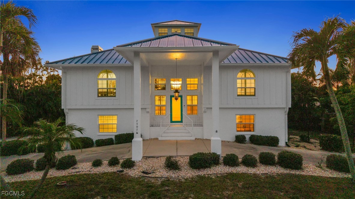 7507 Grande Pine Road Bokeelia, FL 33922 - Photo 32 of 46