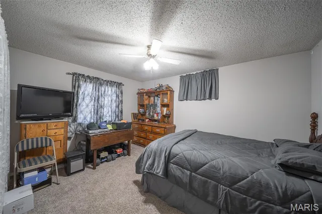 $850,000 | 6601 County Line Road, Graff, MO 65660