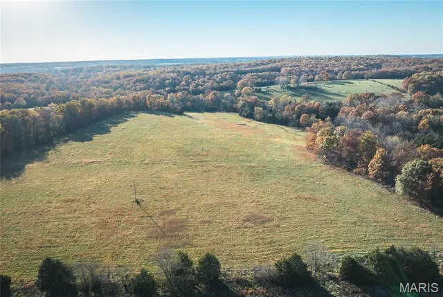 $850,000 | 6601 County Line Road, Graff, MO 65660