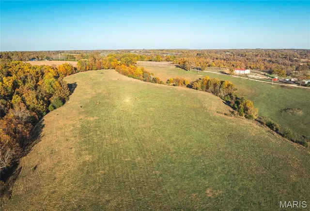$850,000 | 6601 County Line Road, Graff, MO 65660