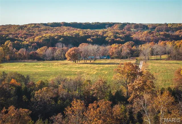 $850,000 | 6601 County Line Road, Graff, MO 65660