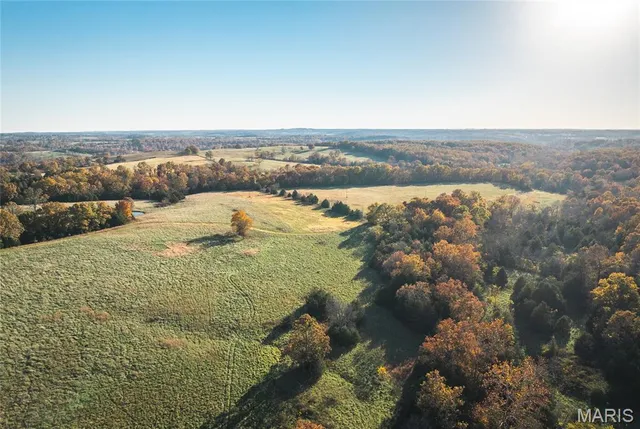 $850,000 | 6601 County Line Road, Graff, MO 65660