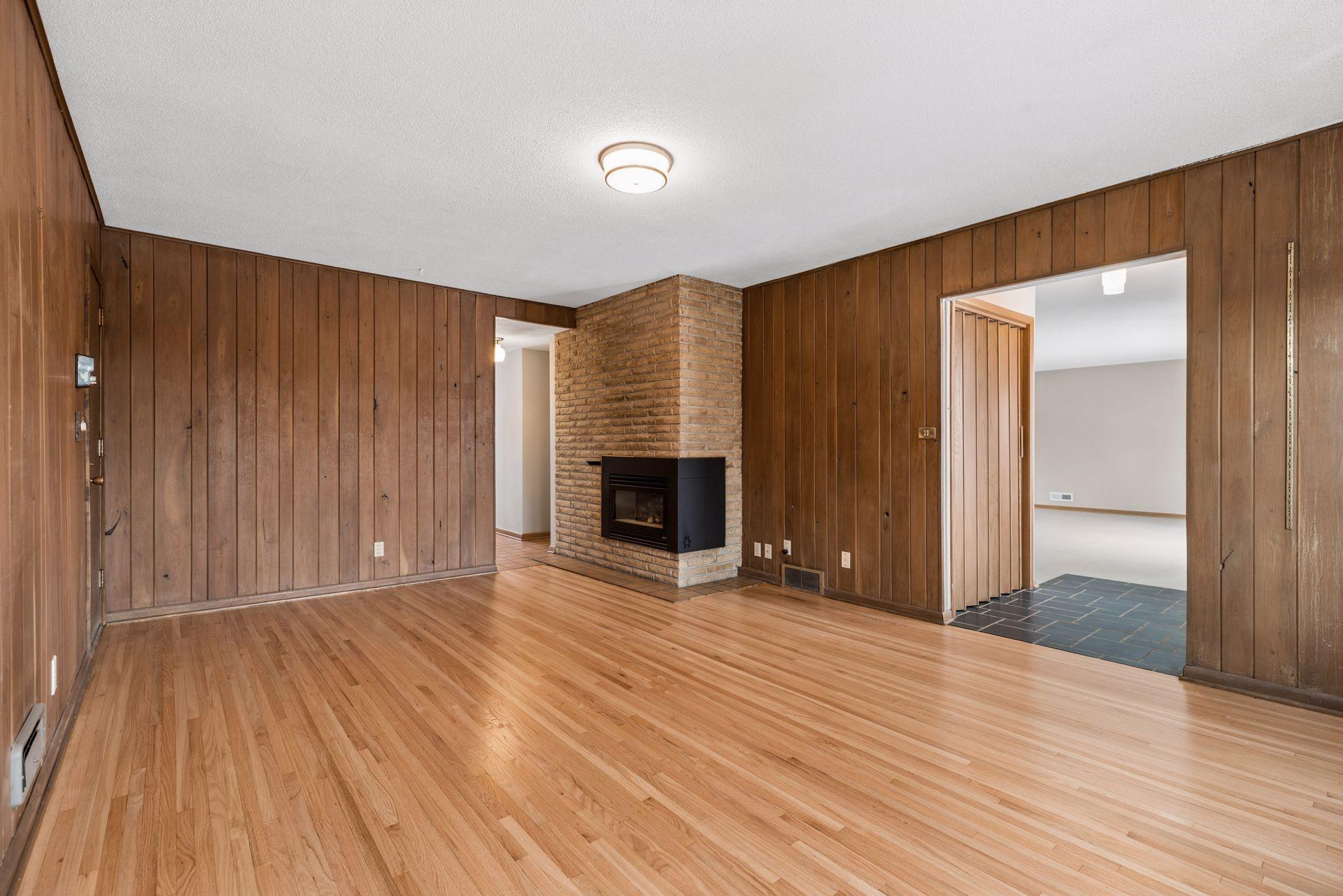 15776 Cedar Ridge Road Eden Prairie, MN 55347 - Photo 12 of 41 Gallery Image 12