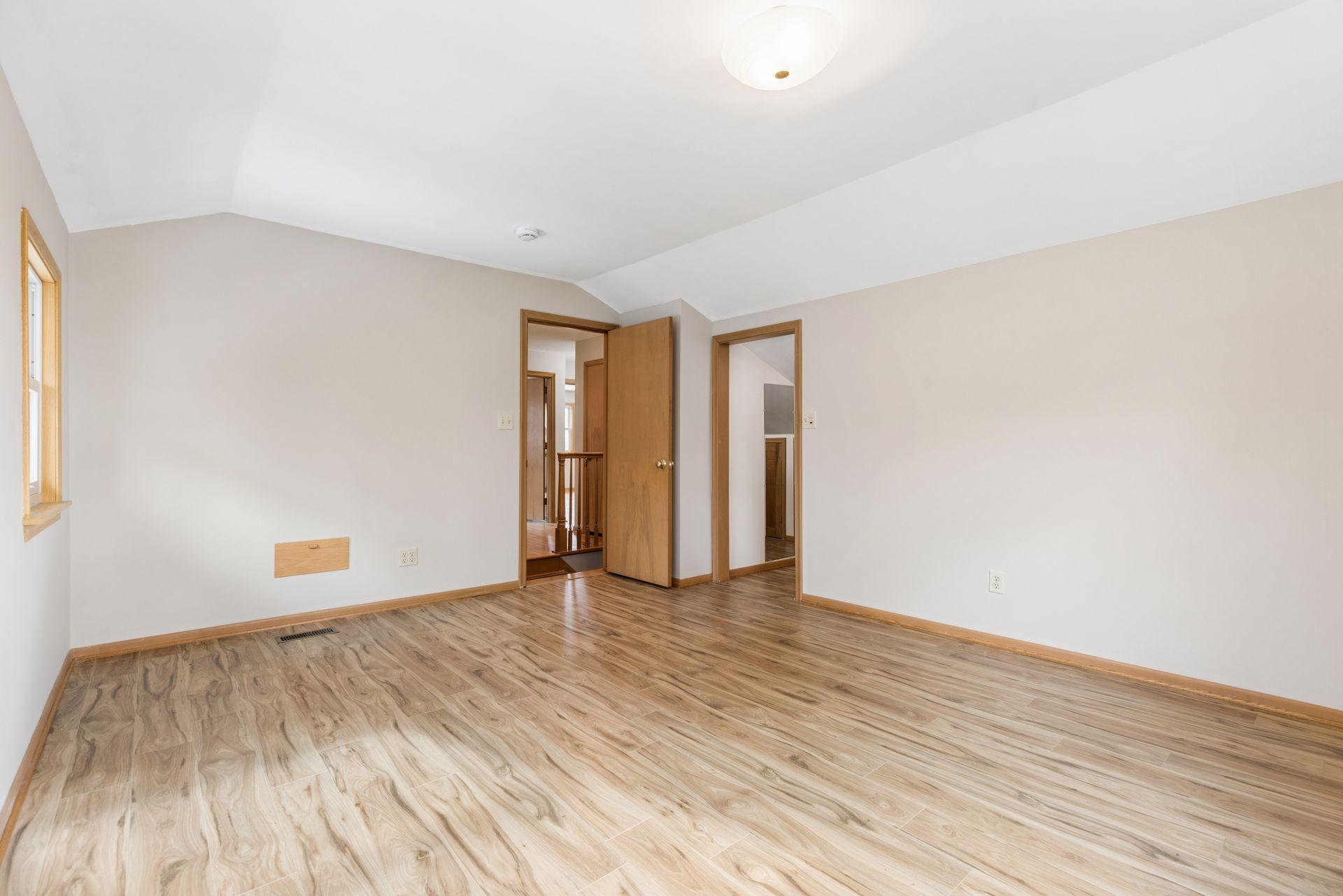 15776 Cedar Ridge Road Eden Prairie, MN 55347 - Photo 17 of 41 Gallery Image 17