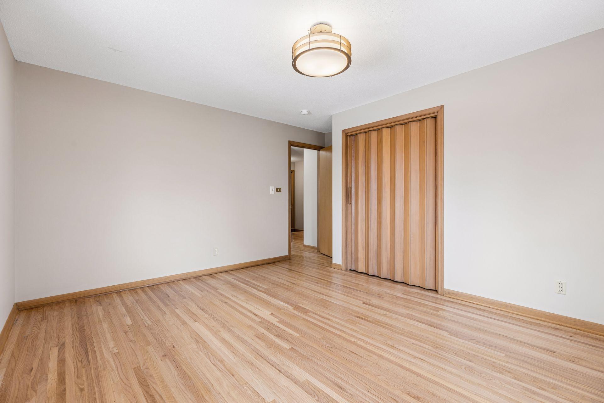 15776 Cedar Ridge Road Eden Prairie, MN 55347 - Photo 22 of 41 Gallery Image 22