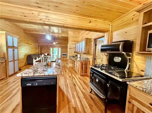 $335,000 | 755 Bellevue Street, Jena, LA 71342