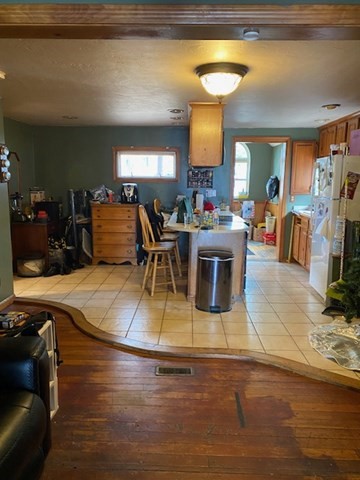 48 MacArthur Drive Millbury, MA 01527 - Photo 9 of 11