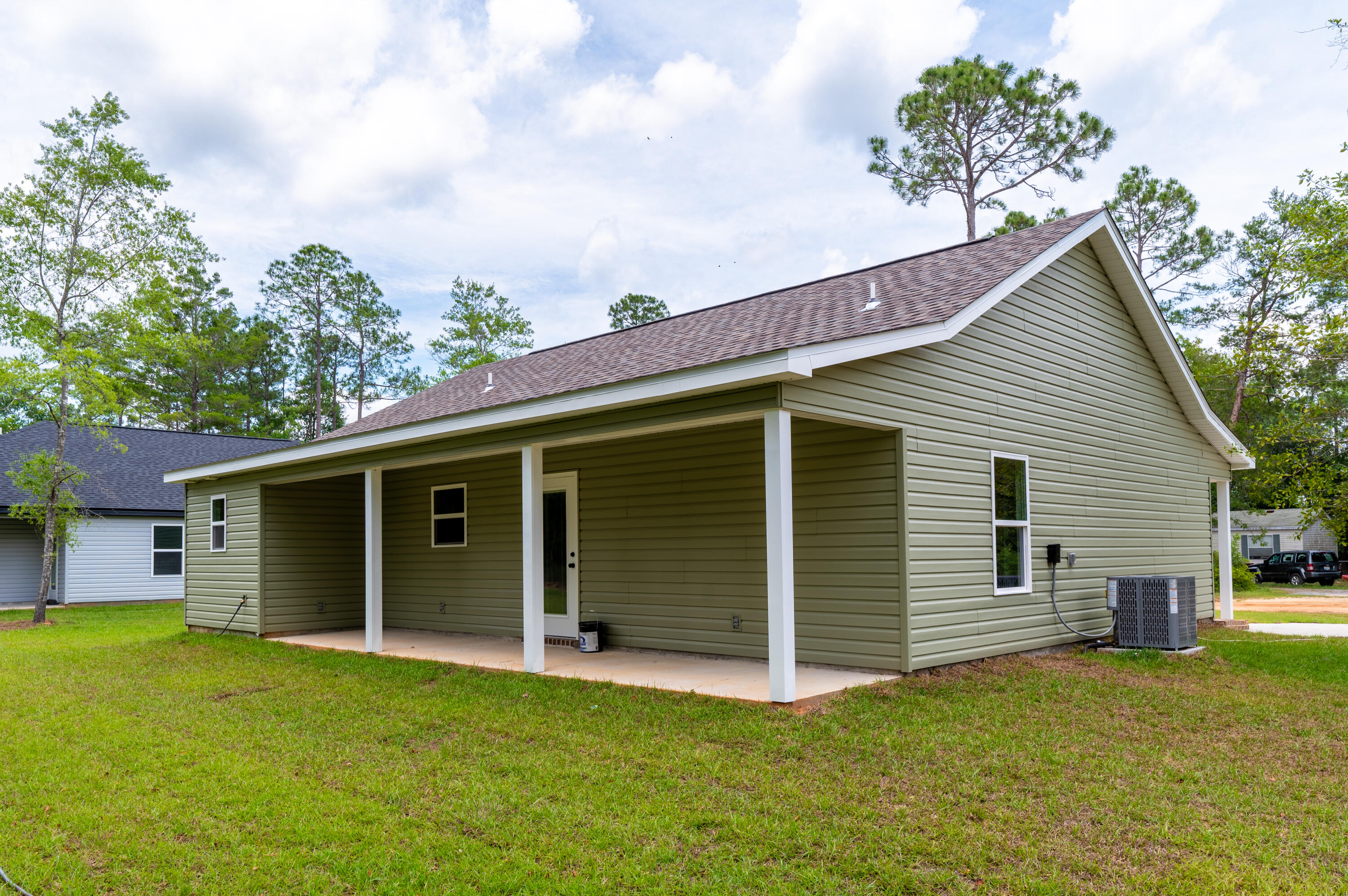 4624 Eagle Way Crestview, FL 32539 - Photo 3 of 11 Back porch