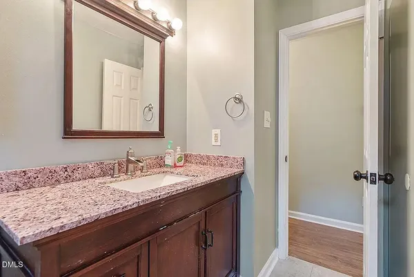 $1,995 | 805 Brewers Glynn Court, Wake Forest, NC 27587