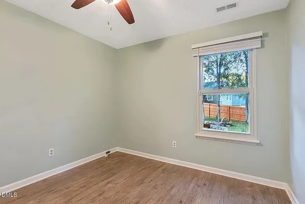 $1,995 | 805 Brewers Glynn Court, Wake Forest, NC 27587