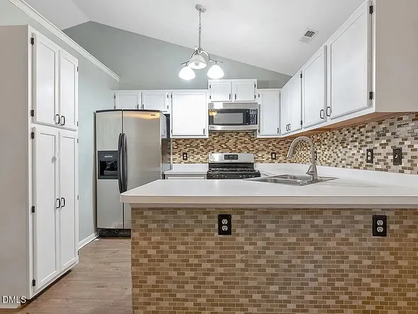 $1,995 | 805 Brewers Glynn Court, Wake Forest, NC 27587