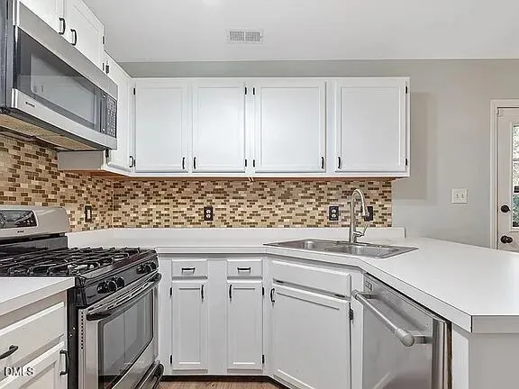 $1,995 | 805 Brewers Glynn Court, Wake Forest, NC 27587