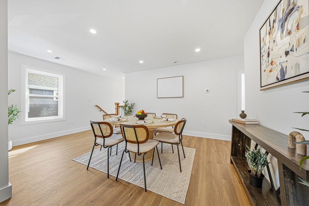 54 Rangeley Road, Unit 2 Newton, MA 02465 - Photo 5 of 40 Gallery Image 5