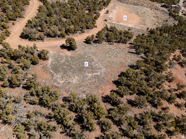 8094 West Red Cloud Loop Road Vernal, UT 84078 - Photo 29 of 35 Proximity between Area 1 and Area 2