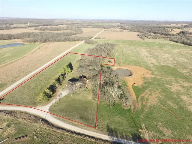 $410,000 | 2101 A Dove, Longton, KS 67352