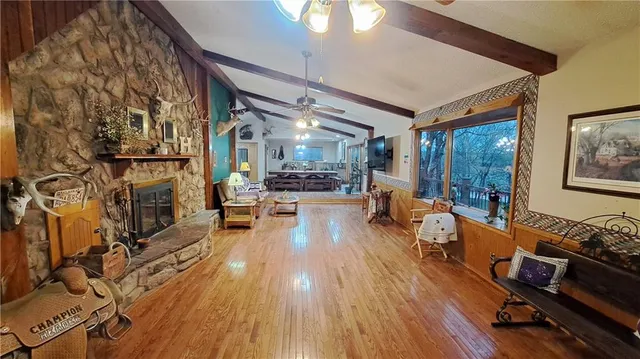 $410,000 | 2101 A Dove, Longton, KS 67352