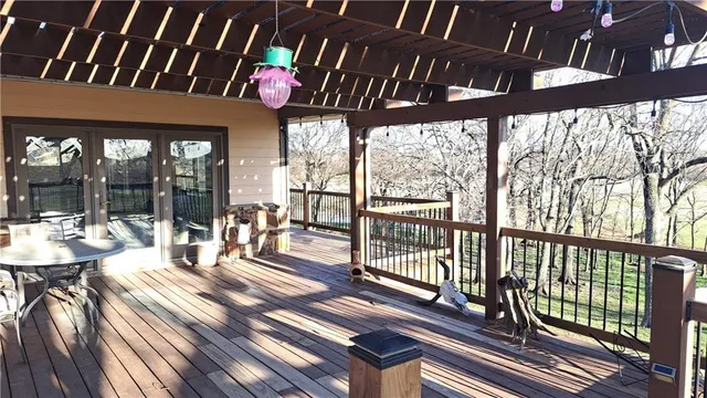 $410,000 | 2101 A Dove, Longton, KS 67352