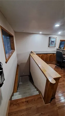 $410,000 | 2101 A Dove, Longton, KS 67352