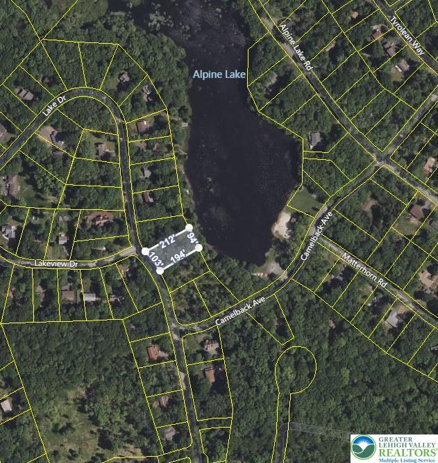 2747 Lake Drive Henryville, PA 18332 - Photo 3 of 6 a bird view of a shower