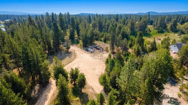 $299,000 | 2-xx Mineral Drive, Cascade, ID 83611
