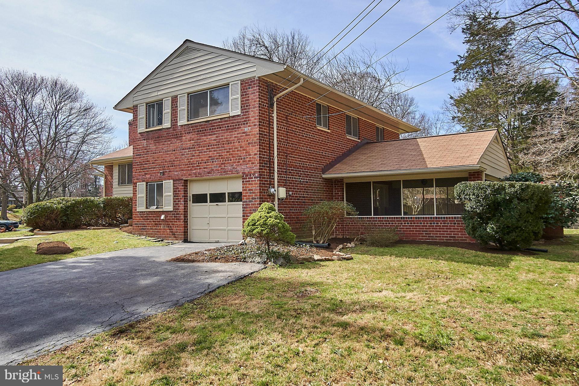 6541 Kerns Road Falls Church, VA 22044 - Photo 2 of 28 In a friendly neighborhood near Lake Barcroft
