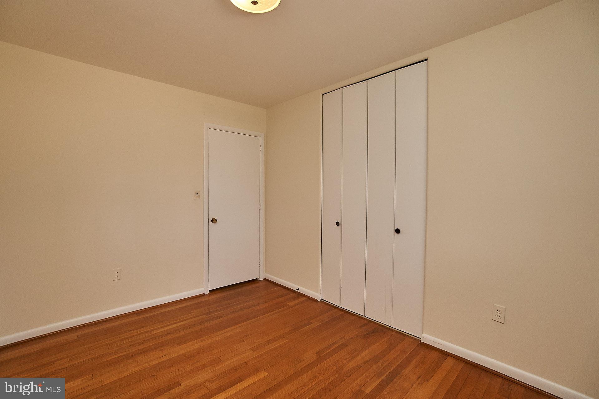 6541 Kerns Road Falls Church, VA 22044 - Photo 16 of 28 Gallery Image 16
