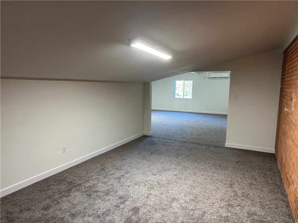 1706 Whitehall Road Anderson, SC 29625 - Photo 28 of 36 Huge Bonus Room