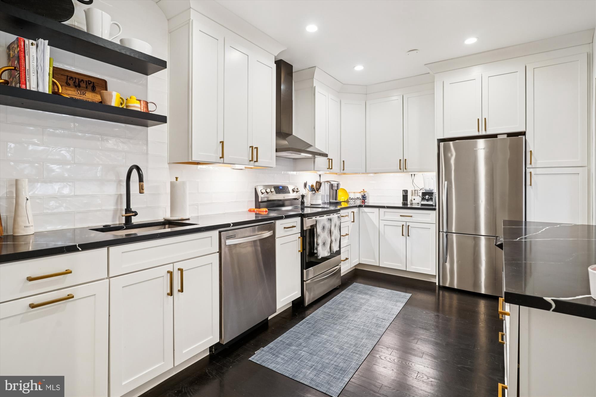 3263 Sutton Place Northwest, Unit C Washington, DC 20016 - Photo 19 of 42