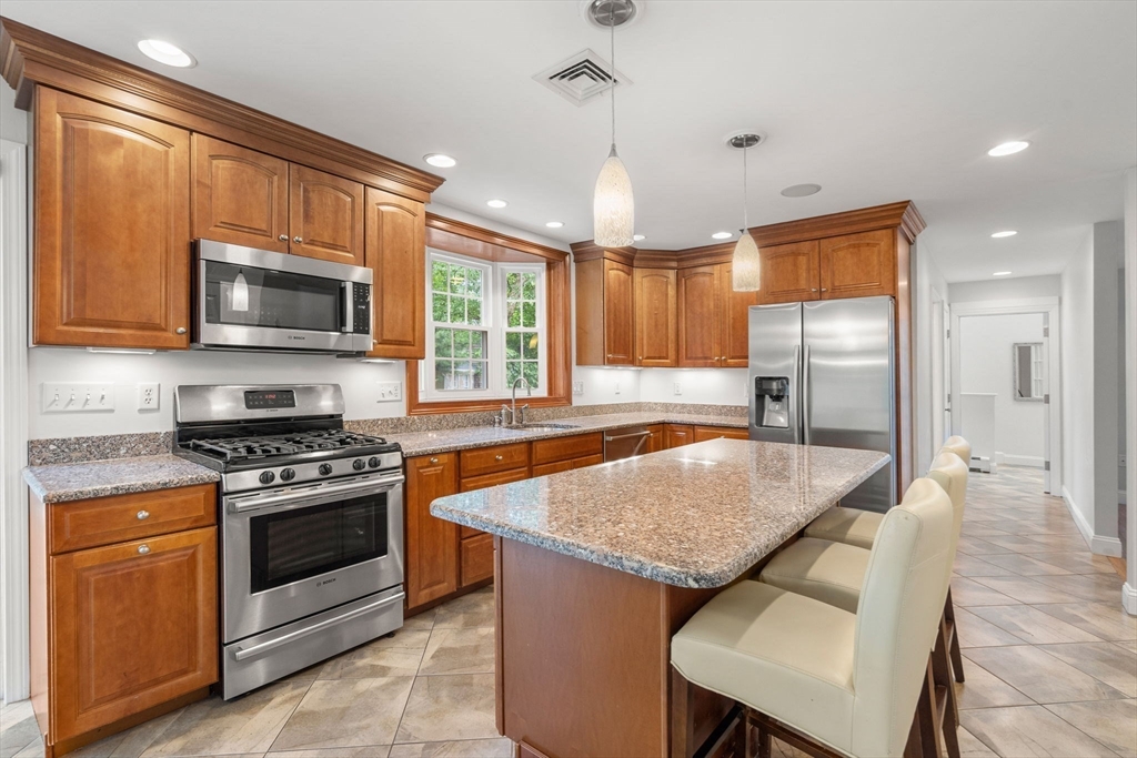 157 Trull Road Tewksbury, MA 01876 - Photo 3 of 42 Gallery Image 3