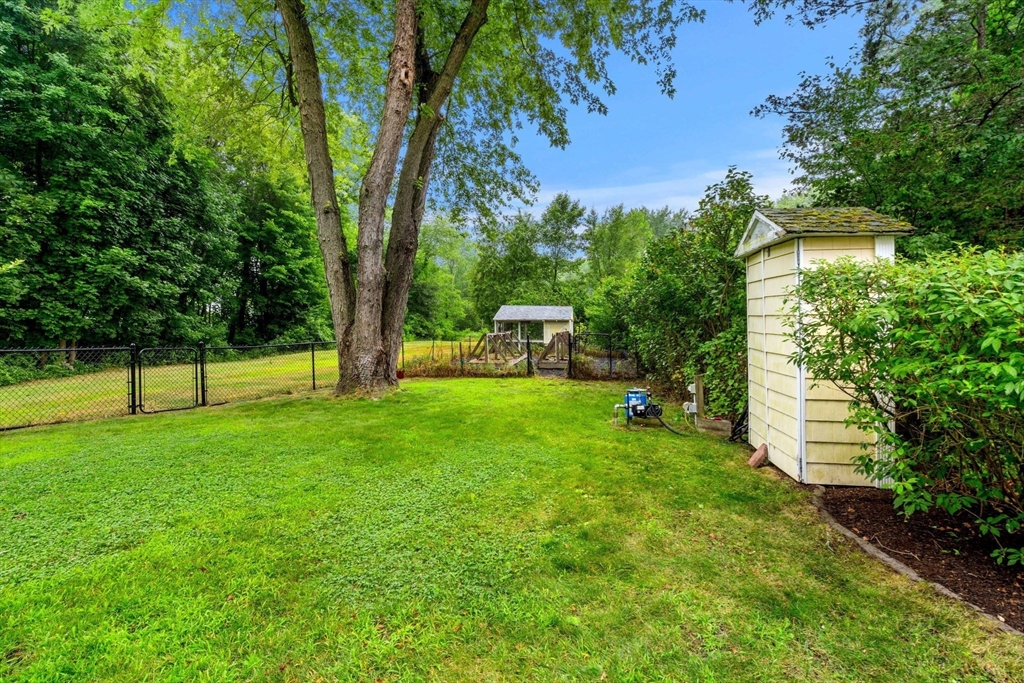 157 Trull Road Tewksbury, MA 01876 - Photo 36 of 42 Gallery Image 36