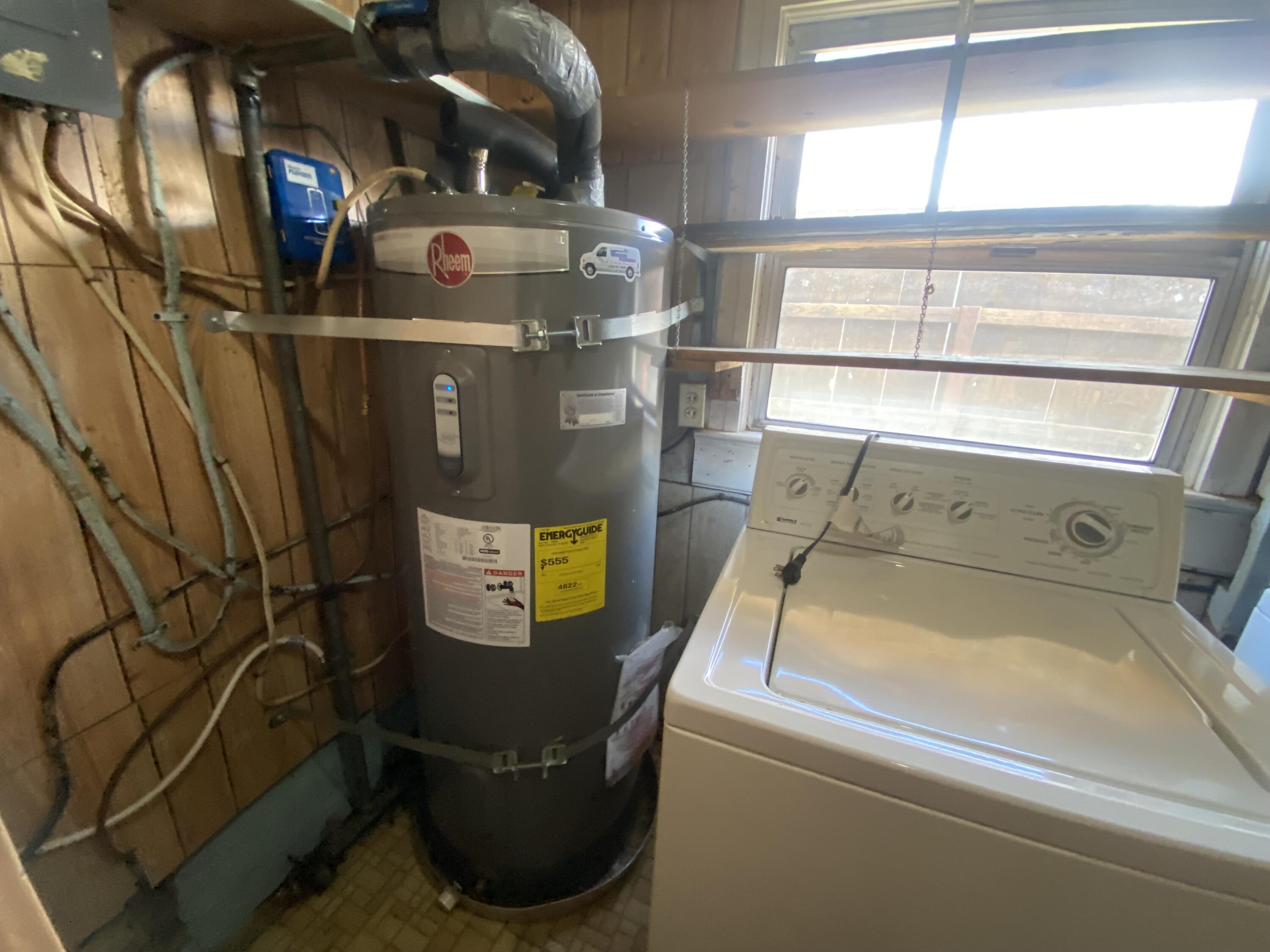 230 Myrtle Street Chester, CA 96020 - Photo 35 of 46 Water Heater strapped