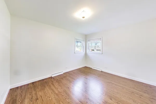 $429,900 | 1789 Farwell Avenue, Des Plaines, IL 60018